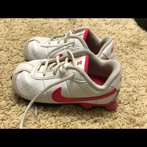 Nike tennis shoes